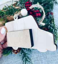 Load image into Gallery viewer, School Bus Driver Gift Card Holder